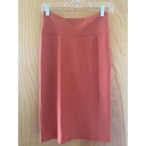 LulaRoe Pumpkin color Cassie skirt.  Size XS